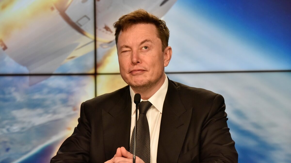 Elon Musk đi vào lịch sử - Công nghệ