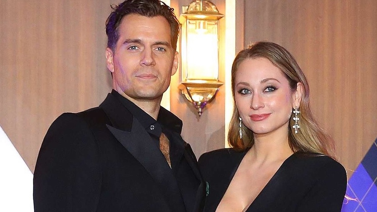 Ảnh hẹn hò của Henry Cavill và bạn gái CEO | Znews.vn