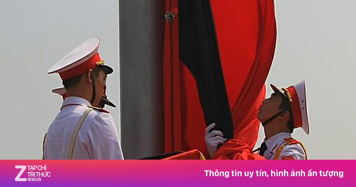 Cả nước treo cờ rủ trong Quốc tang Đại tướng - Xã hội - ZNEWS.VN