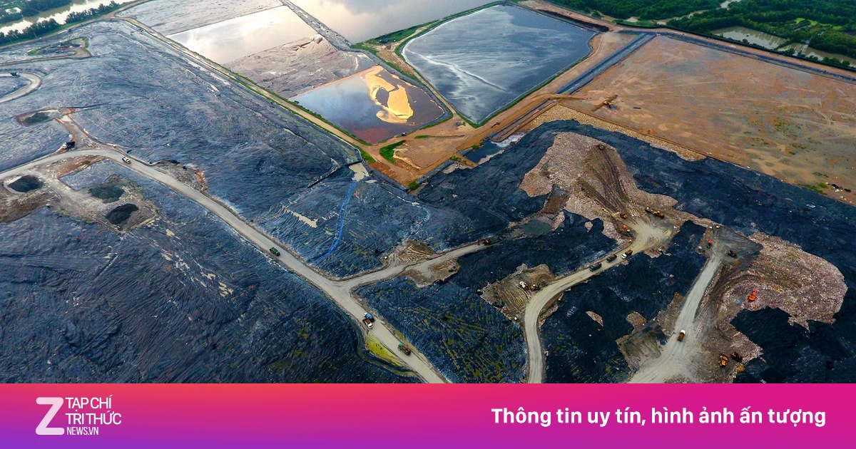 Toàn cảnh bãi rác khổng lồ ở Sài Gòn | Znews.vn