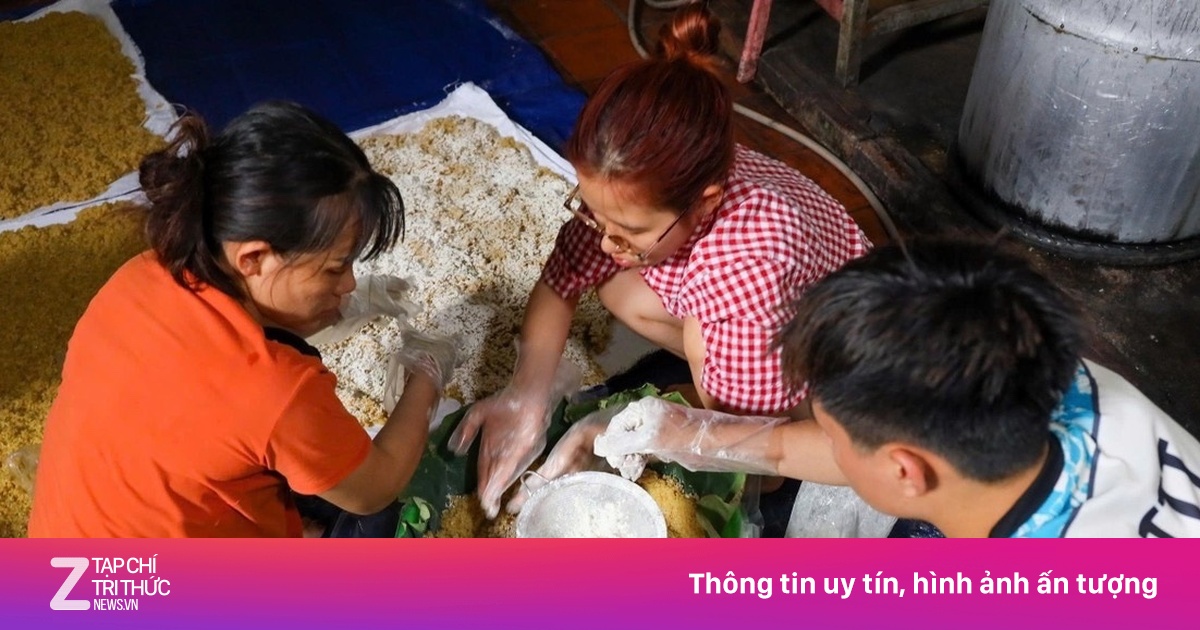 Bên trong 'thủ phủ' cơm rượu ngày Tết Đoan Ngọ ở Hà Nội