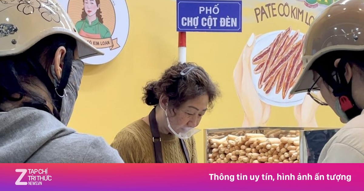 Pate cột đèn 'chính gốc' Hải Phòng lên tiếng