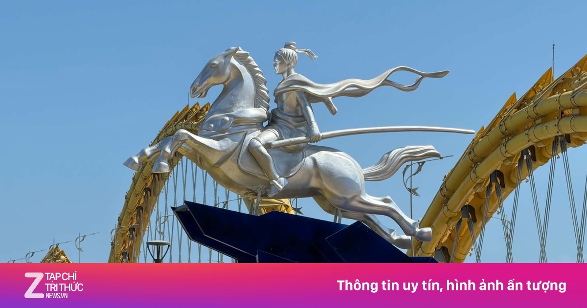 Cận cảnh 4 cụm linh vật ngựa hoành tráng tại Đà Nẵng