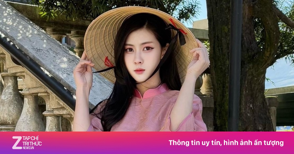 Hot Girl Thái Lan Pinto Hathairat Gây Sốt Khi Diện Áo Dài, Tấm Tắc Khen Phở Việt Nam
