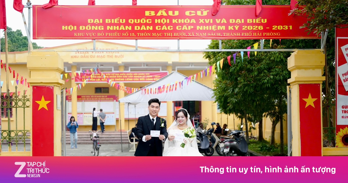 Cô dâu, chú rể Hải Phòng đi bỏ phiếu bầu cử ngay sau đám cưới gây sốt