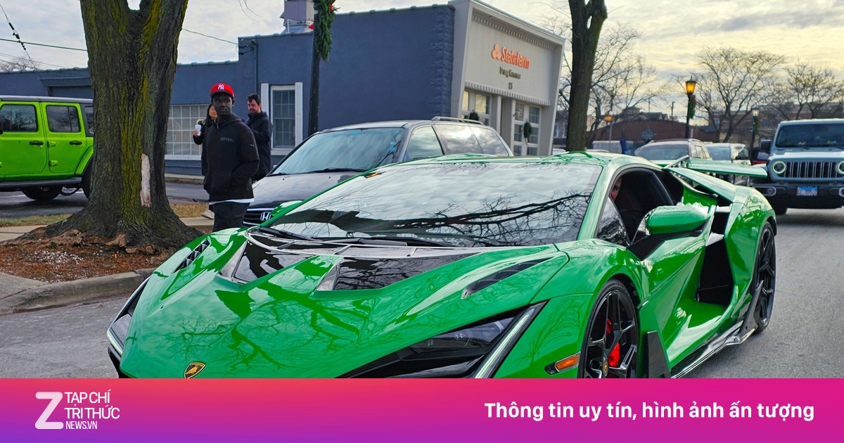 Gói độ đầu tiên của Lamborghini Revuelto lăn bánh trên đường phố