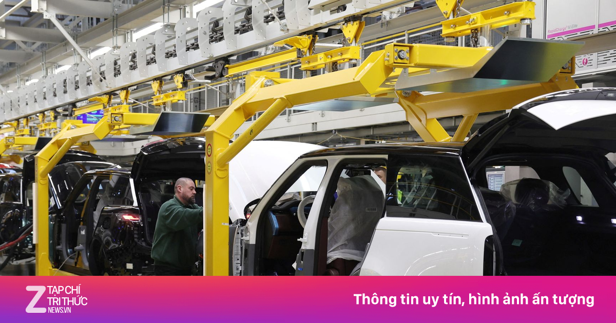 Jaguar Land Rover lại phải tạm dừng nhà máy sản xuất tại Anh