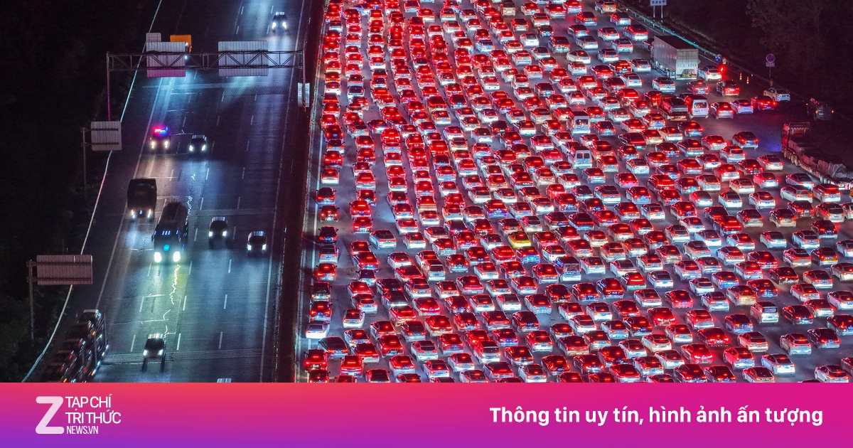 Xe điện khiến nhu cầu xăng của Trung Quốc lao dốc