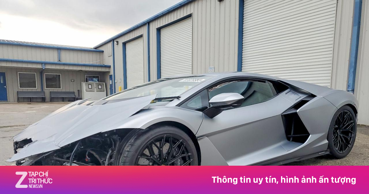 Vỡ nát đầu, siêu xe Lamborghini Revuelto vẫn có giá 242.000 USD