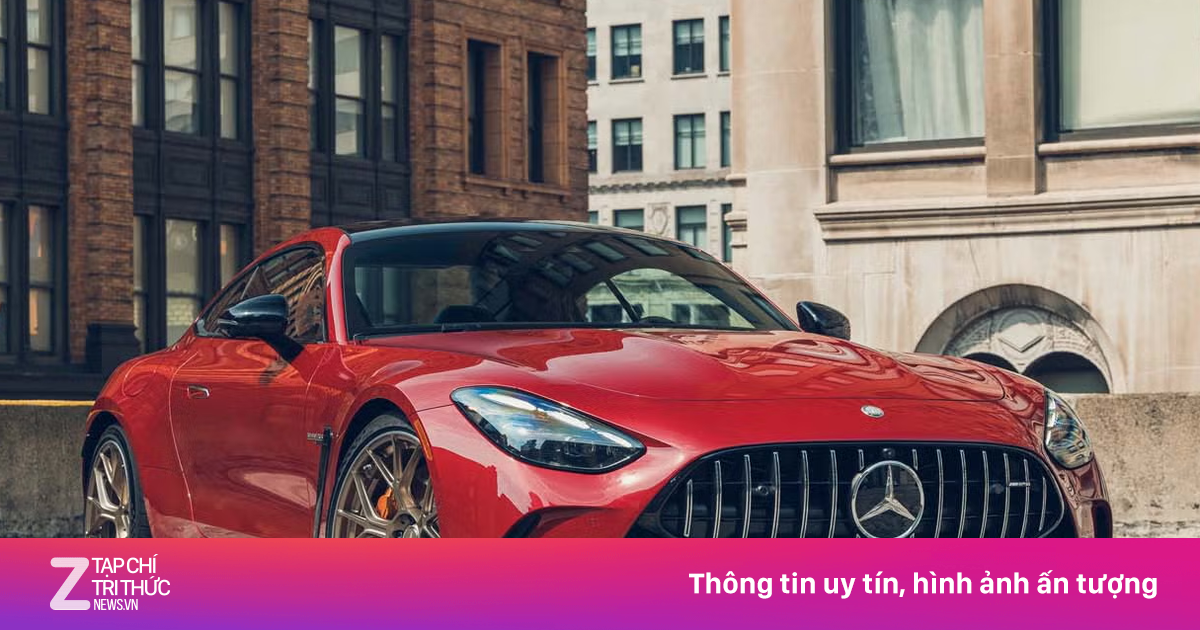 Mercedes-Benz triệu hồi 144.000 xe do lỗi bảng đồng hồ kỹ thuật số