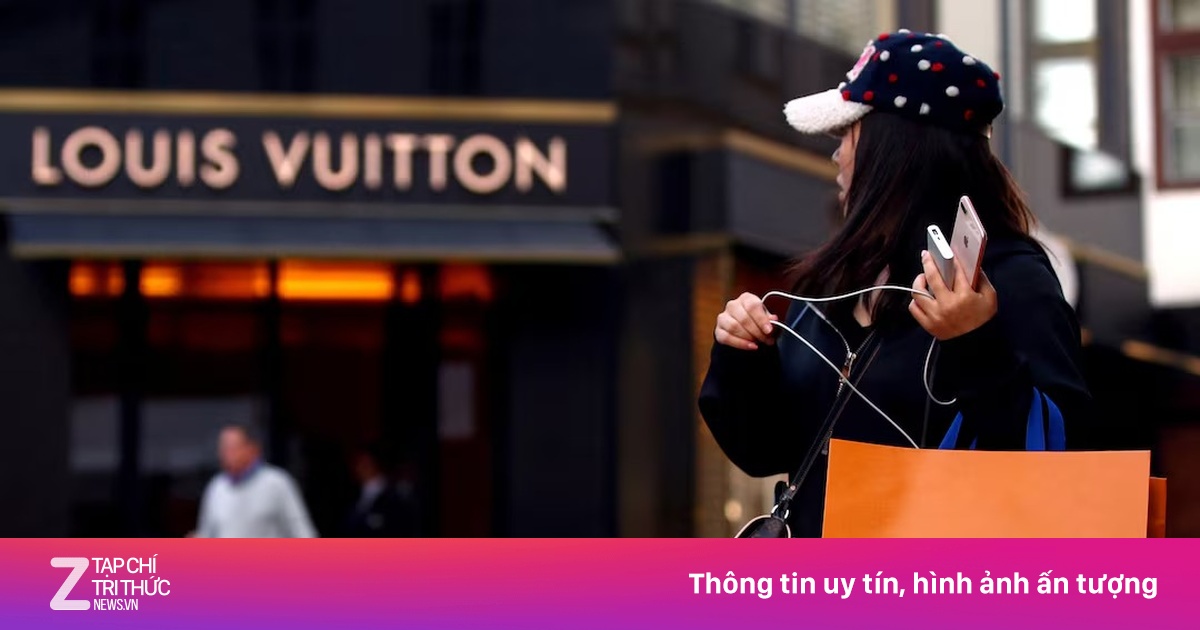 Từ Shein, Temu đến LV, Dior đồng loạt tăng giá