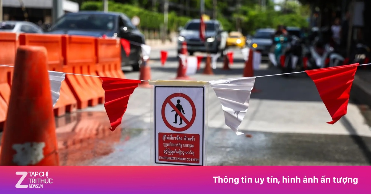 Mặt đường phồng rộp, Bangkok thấp thỏm lo hố tử thần mới