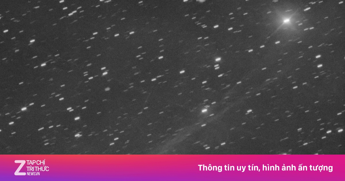 Vật thể liên sao lộ diện