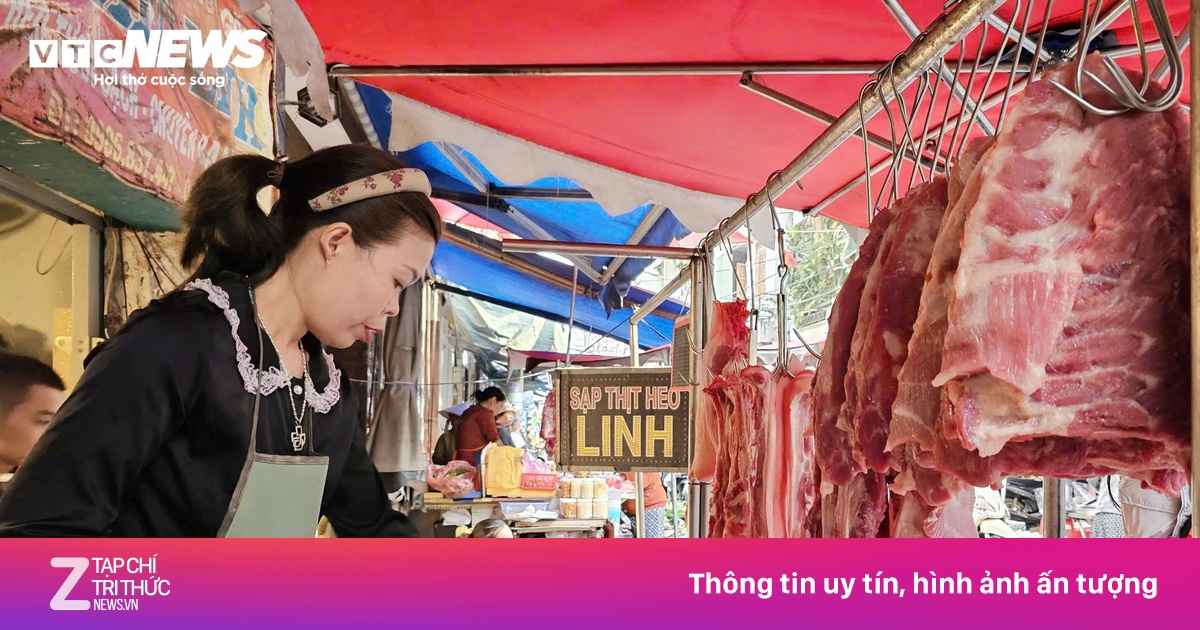 Chưa kịp sắm Tết, bà nội trợ đã ‘đau đầu’ vì giá thịt, trứng