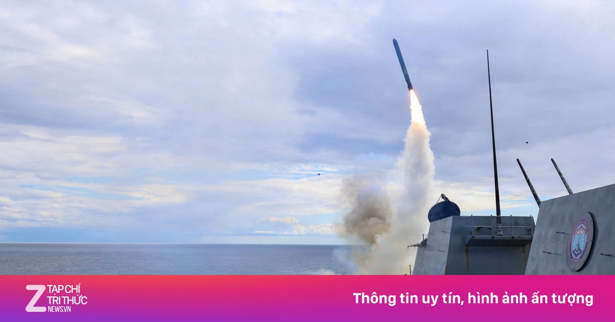Ông Trump tuyên bố đánh chìm 9 tàu hải quân Iran, xung đột Trung Đông leo thang
