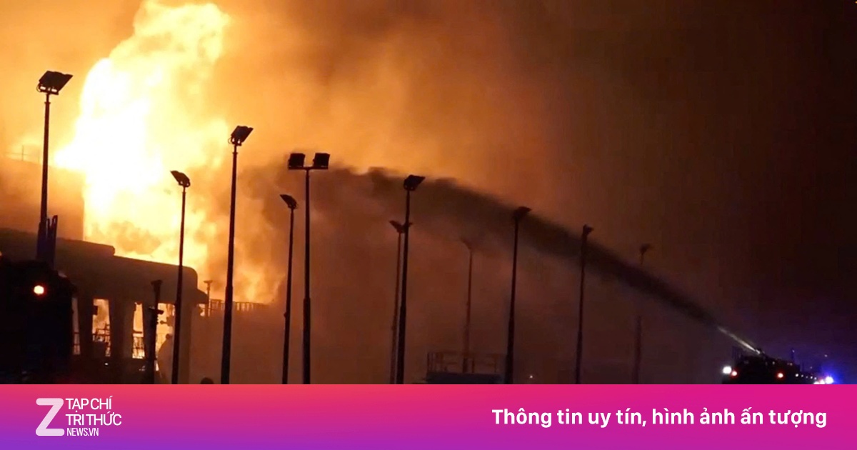 Israel Không Kích Đài Phát Thanh Iran, Xung Đột Leo Thang Với Tên Lửa Chùm