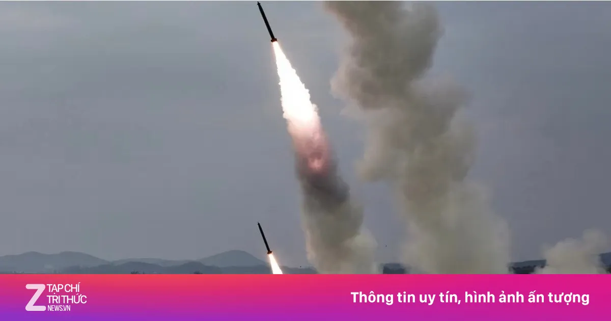 Triều Tiên phóng loạt tên lửa đạn đạo, Hàn Quốc họp khẩn cấp