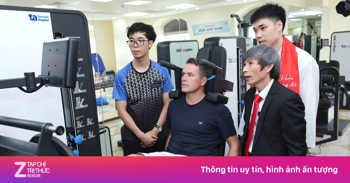 Y học thể thao giúp các huyền thoại Man Đỏ thi đấu bền bỉ ở Hà Nội