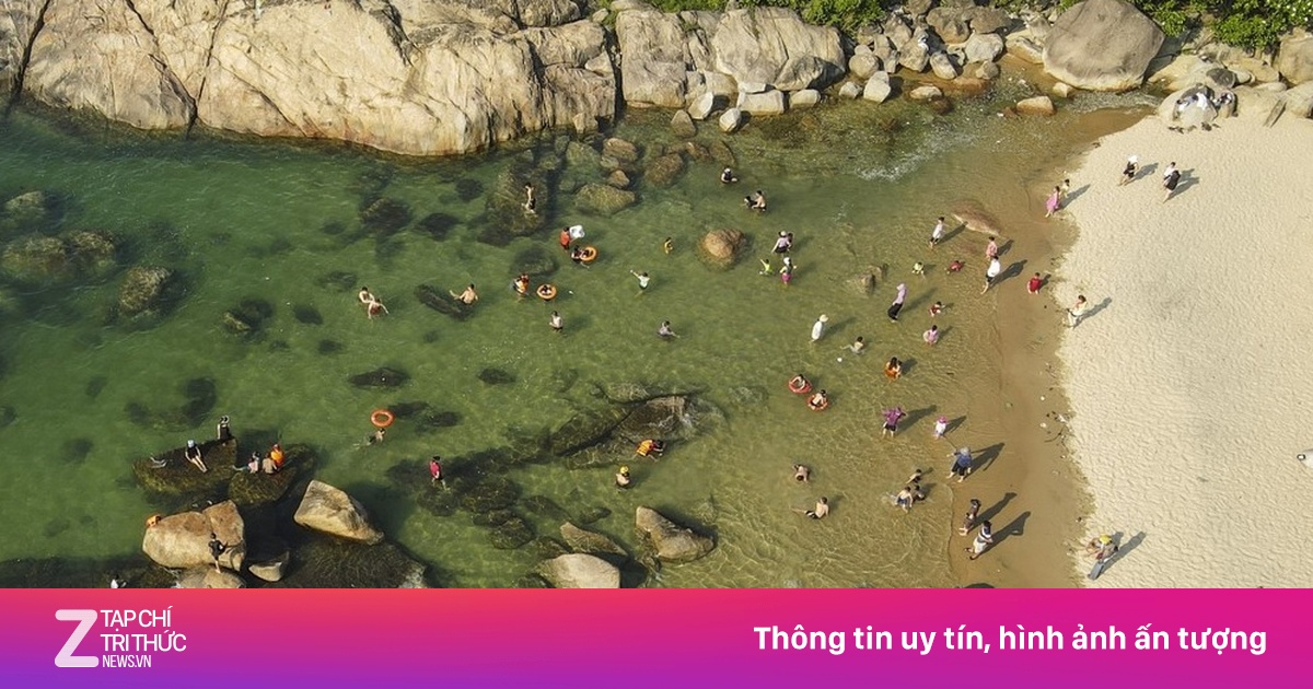 Bãi tắm hoang sơ, đẹp kín tiếng tại Hà Tĩnh
