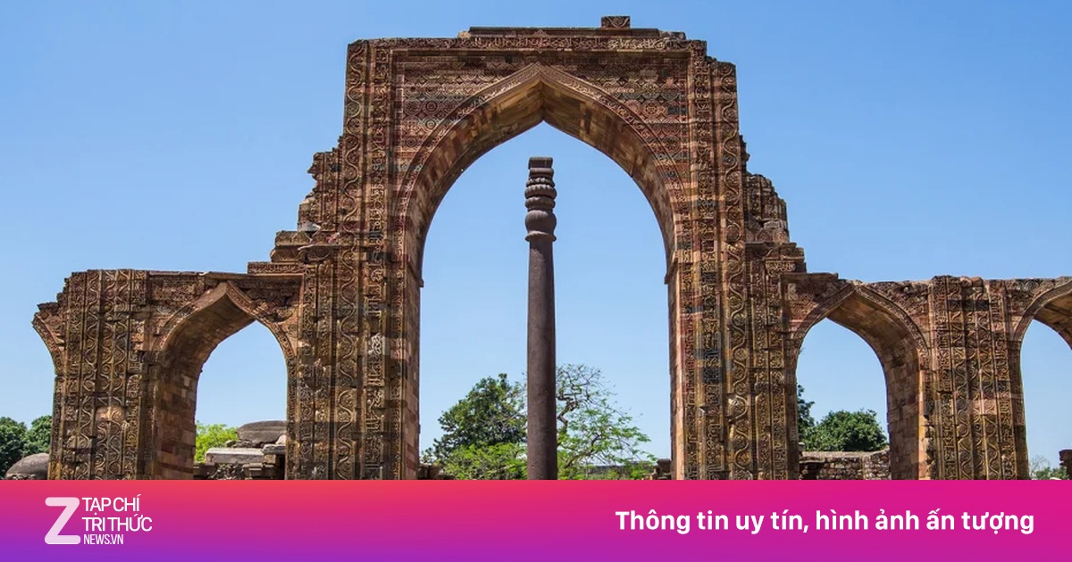 Trụ sắt 1.600 năm không gỉ sét ở Ấn Độ