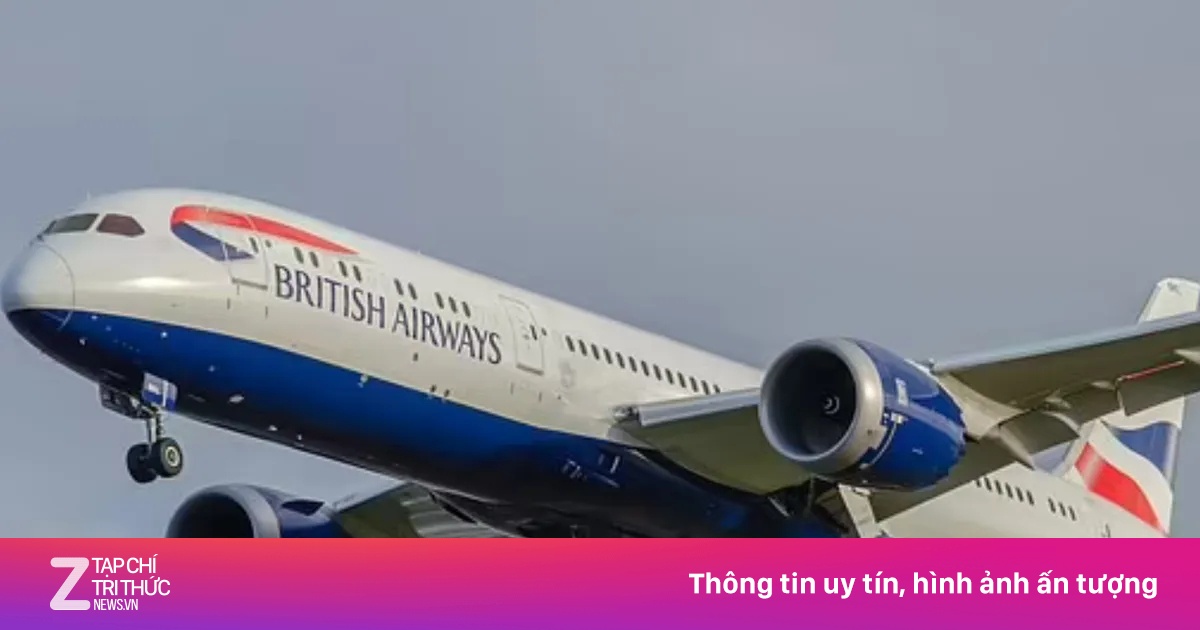 Tiếp viên British Airways múa khỏa thân trong khoang thương gia