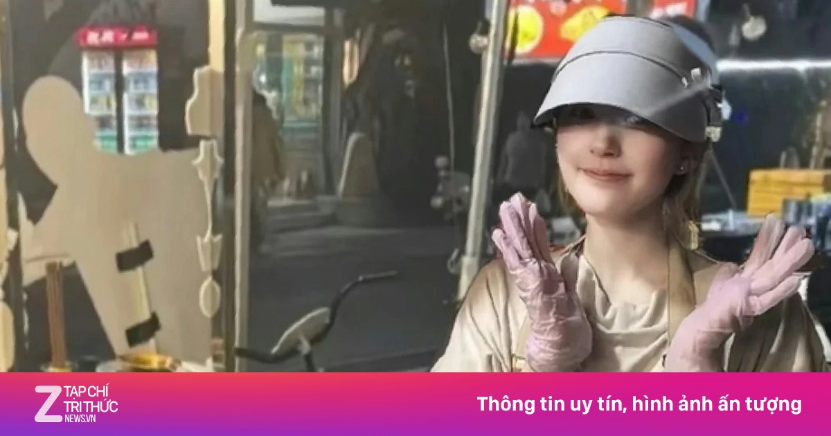 Quầy bánh trứng của Triệu Lộ Tư hút khách