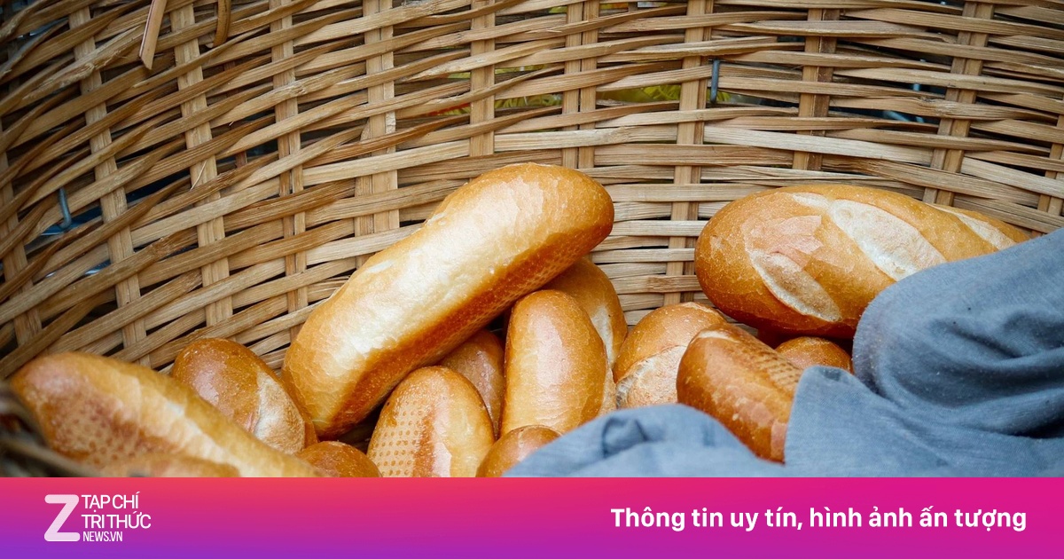 8 Tiệm Bánh Mì Trên 50 Năm Tuổi Ở TP.HCM: Hương Vị Thời Gian Không Phai