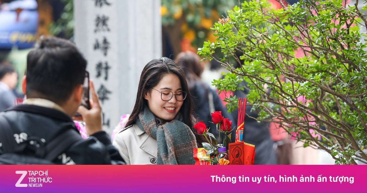 Văn Khấn Rước Gia Tiên Ngày Tết: Nghi Lễ Truyền Thống Và Bài Cúng Mẫu