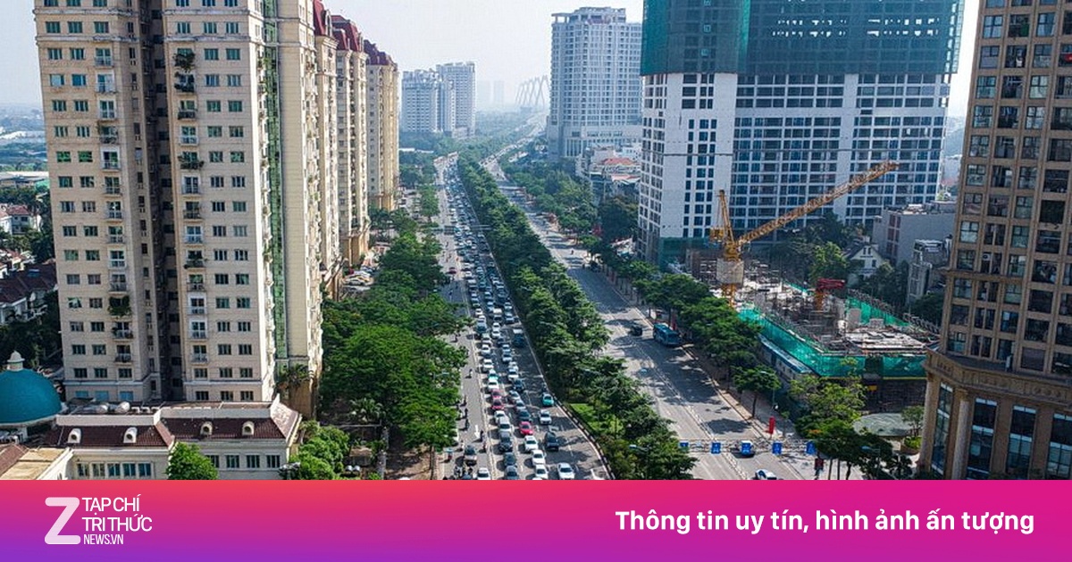 Đường Võ Chí Công ùn tắc ngày đầu phân làn