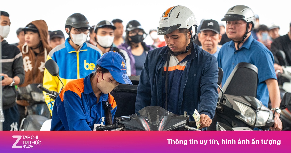 Hai Bộ phối hợp lên phương án bình ổn giá xăng dầu