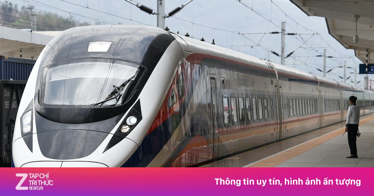 Ai đang nắm cổ phần VinSpeed cùng ông Phạm Nhật Vượng?