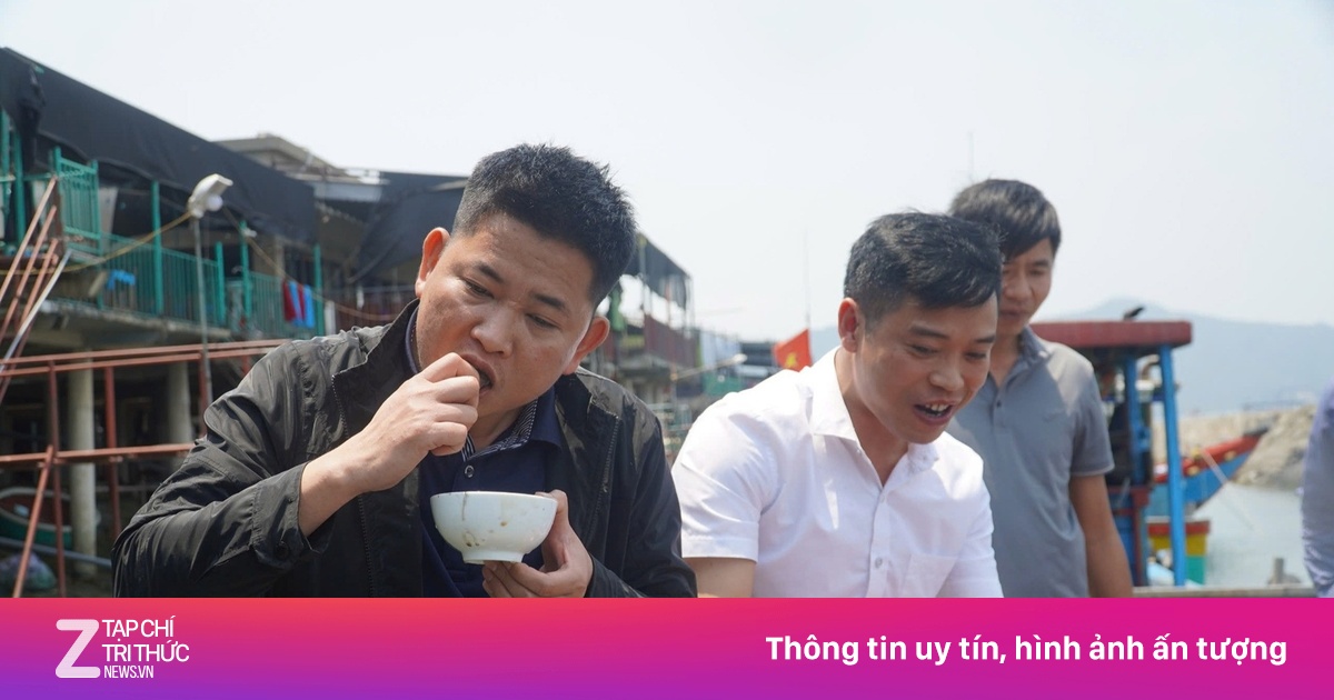 Đặc sản Vũng Áng vào mùa, bán tiền triệu một cân vẫn 'cháy hàng'