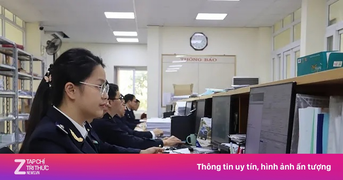 Tạm dừng làm thủ tục hải quan từ 22h ngày 30/6