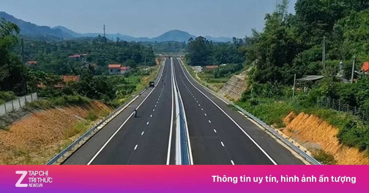 Nước ta nằm hoàn toàn trong vùng nội chí tuyến bán cầu bắc nên có?