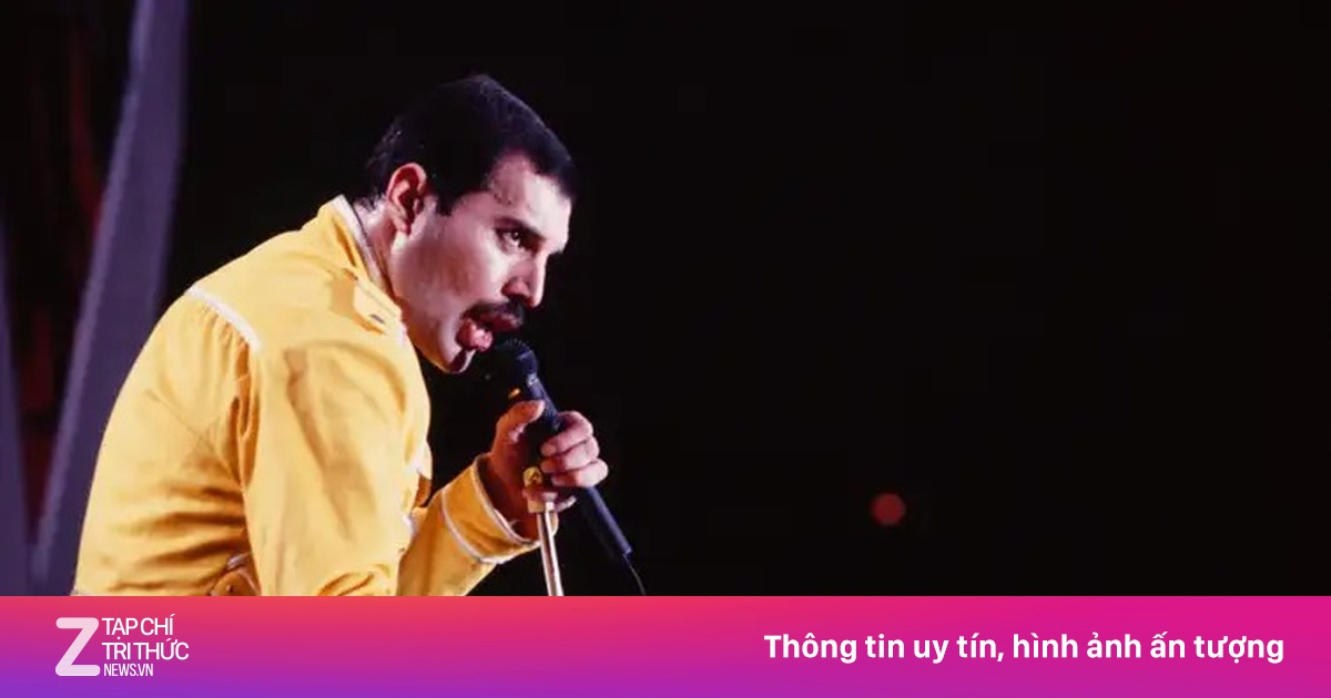 17 cuốn nhật ký tiết lộ bí mật động trời của một huyền thoại nhạc rock