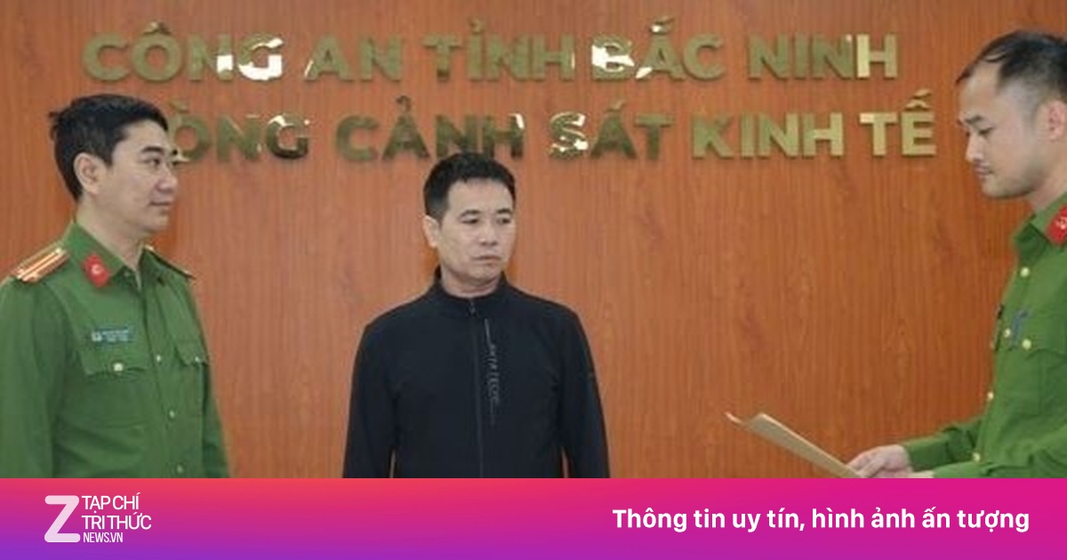 Tạm giam chủ cơ sở làm giấm ăn giả bằng ‘axit axetic pha nước lã’