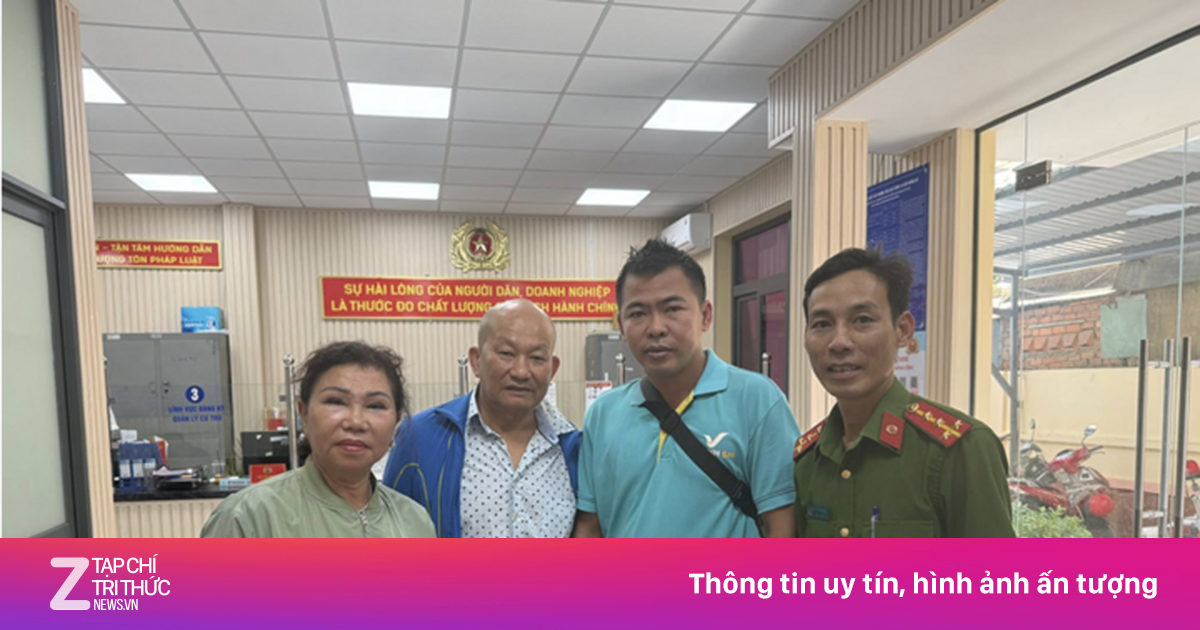 Công an TP.HCM giúp người phụ nữ tìm lại túi xách chứa vàng, kim cương