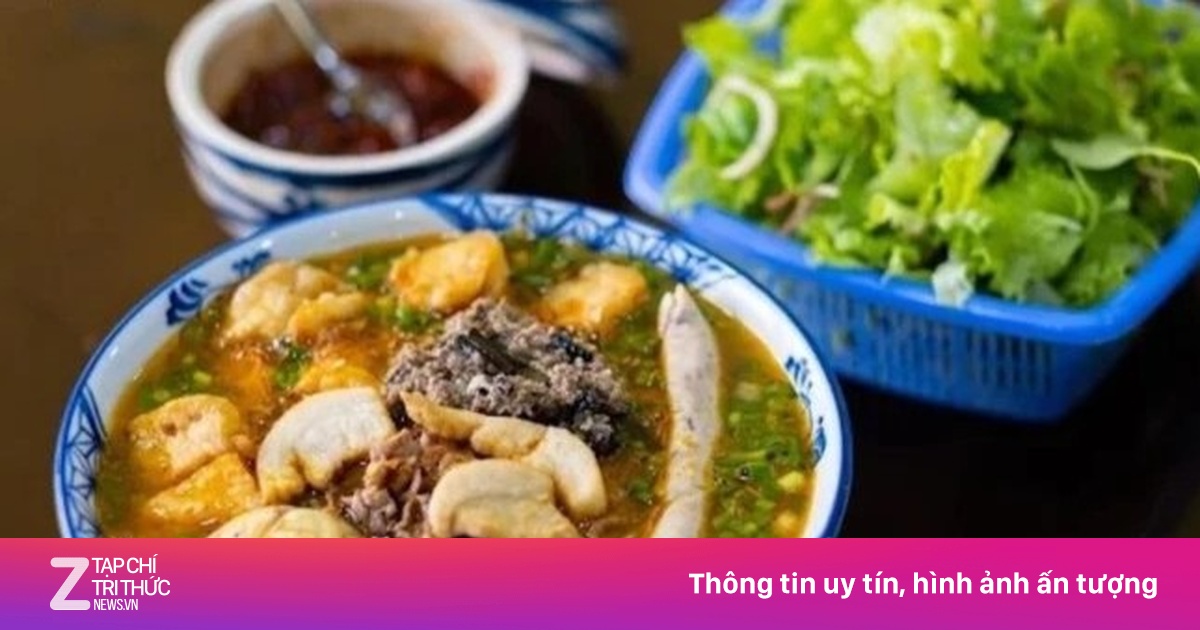 Rau gia vị đắt hơn thịt, chủ quán bún phở rập rình tăng giá để bù lỗ