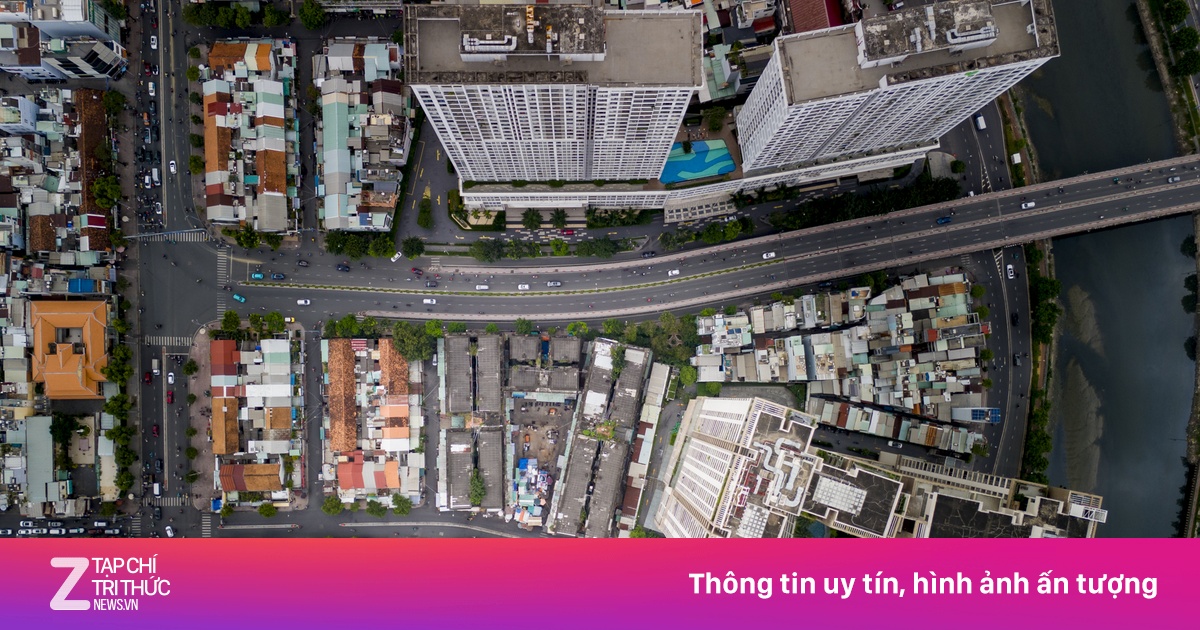 1 km vuông 'đất vàng' TP.HCM có 4 chung cư chờ sập