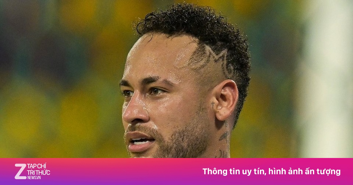 Video AI tạo hình Ronaldo mặc áo số 10 Brazil gây sốt mạng xã hội