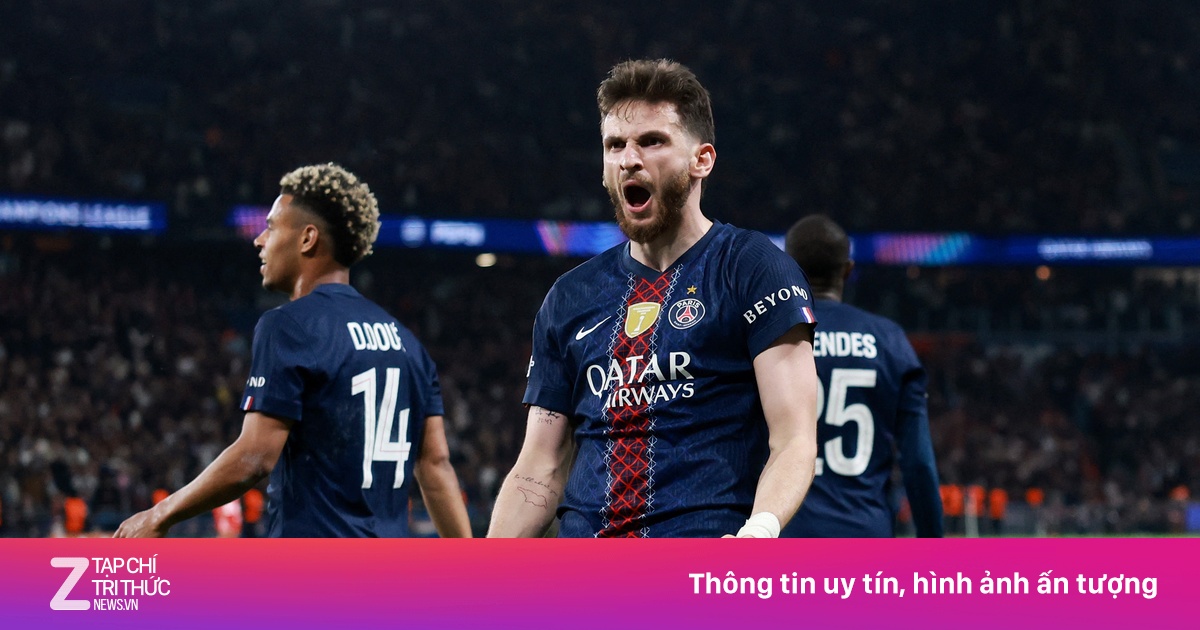 PSG khuyên Kvaratskhelia rút gọn tên để tăng giá trị thương mại