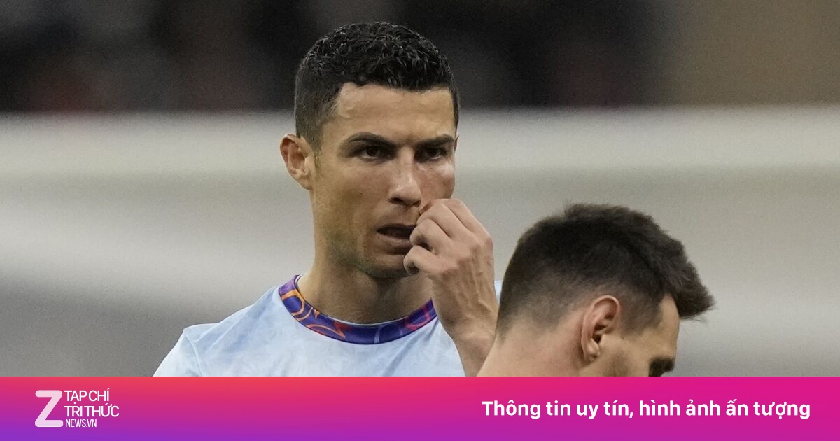 Capello xếp Ronaldo dưới Messi và Maradona