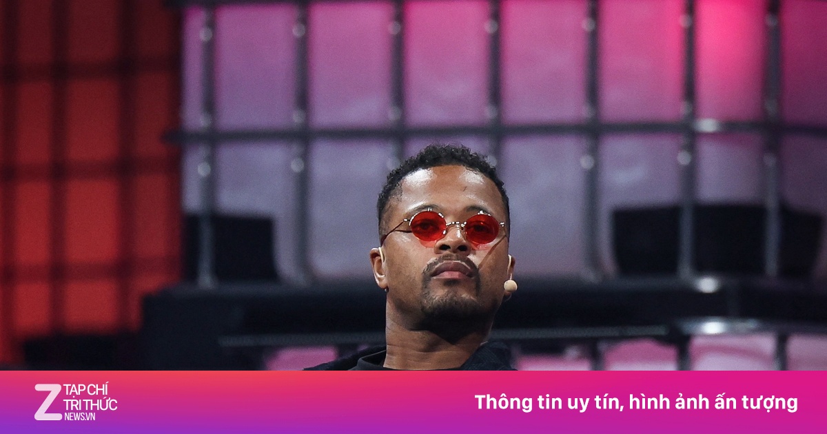 Evra chỉ trích CAF: 'Một nỗi ô nhục'