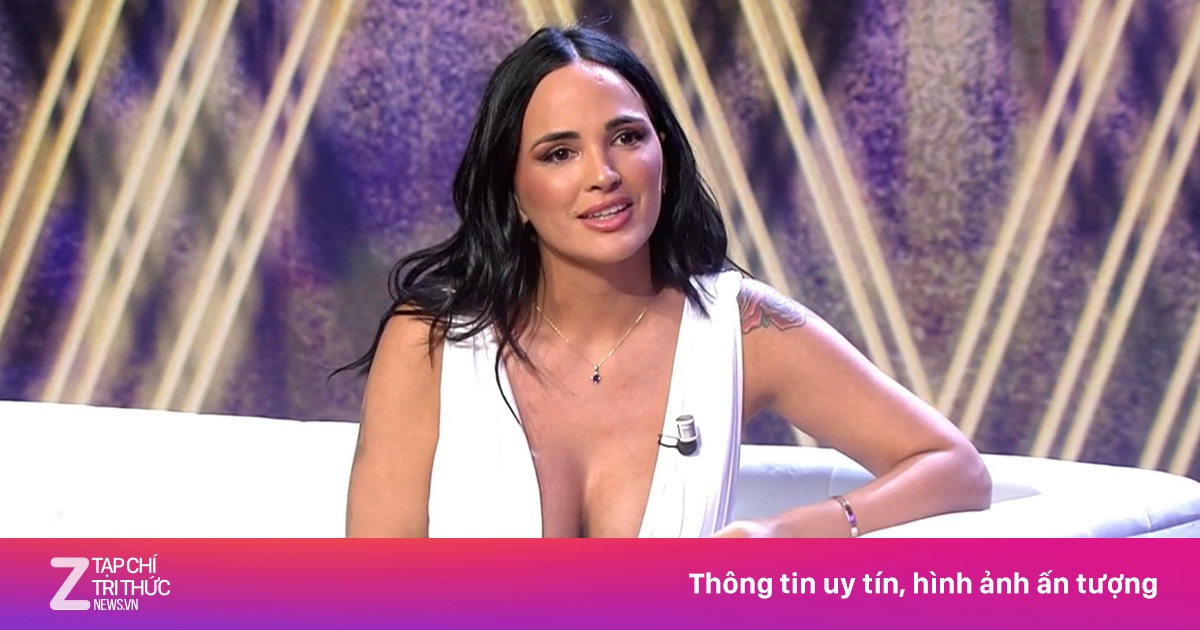Yamal tán tỉnh cựu diễn viên phim người lớn?