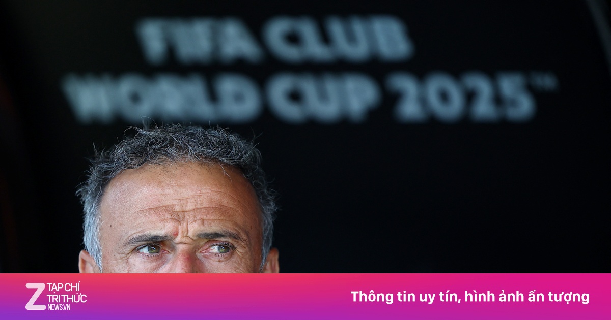 Mặt sân Club World Cup bị bóc trần