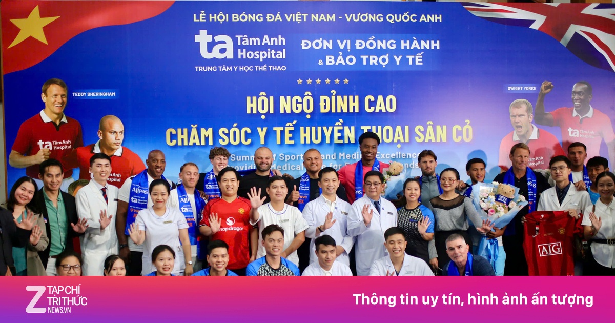 Huyền thoại Manchester Reds đổ bộ Việt Nam, fan vỡ òa tại TP.HCM