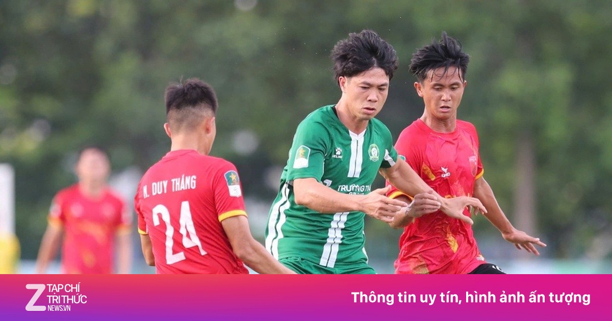 Đà Nẵng 0-0 Bình Phước: Cơ hội nguy hiểm đầu tiên
