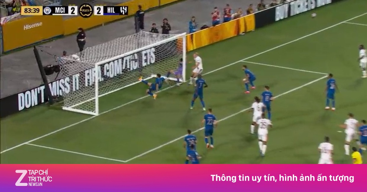 Cầu thủ Al Hilal cứu thua không tưởng