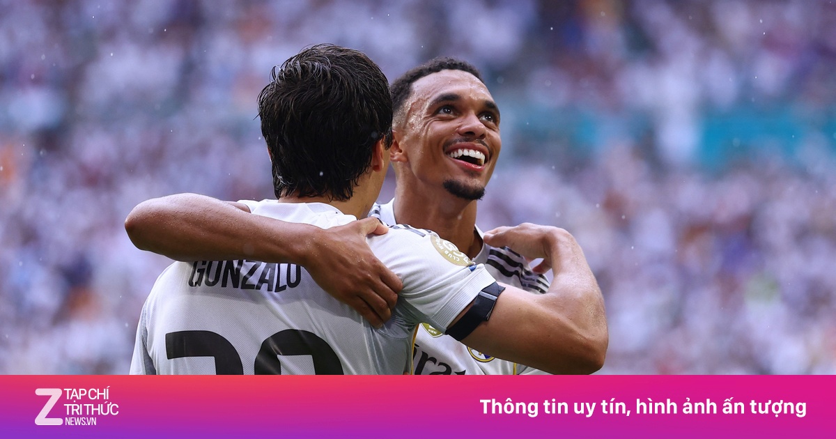 Lần đầu tiên của Trent Alexander-Arnold