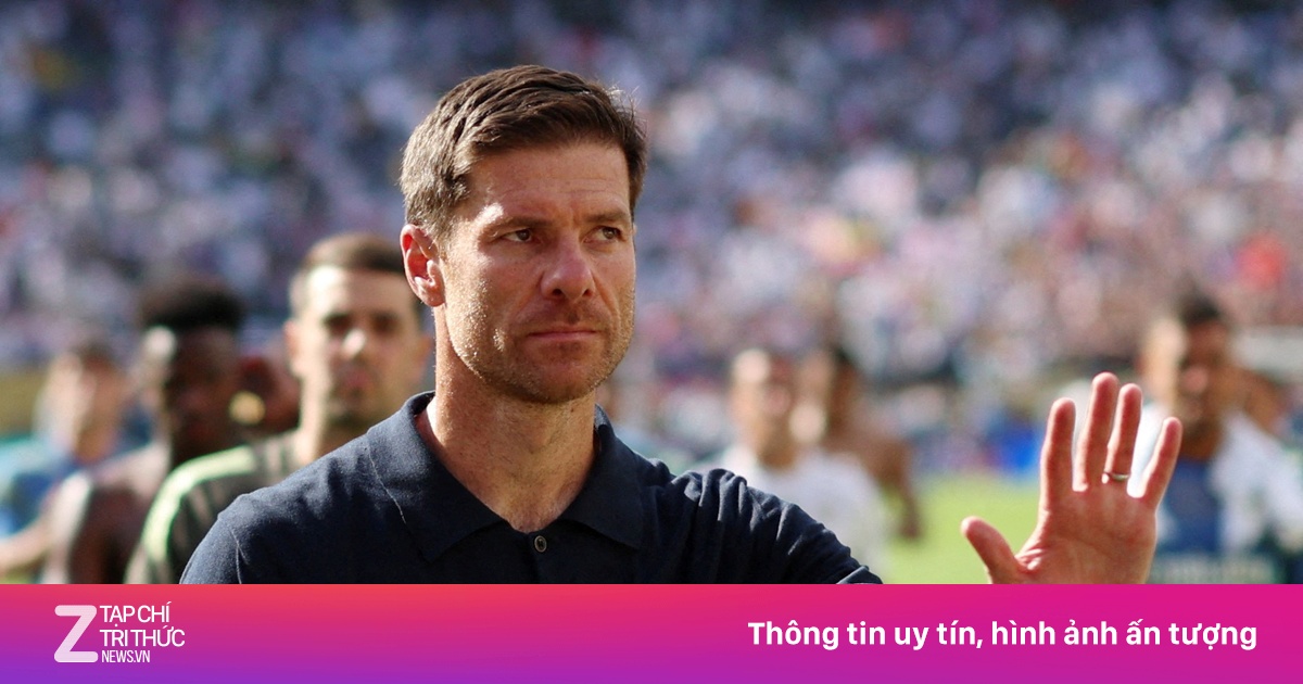 'Xabi Alonso quá non so với Luis Enrique'